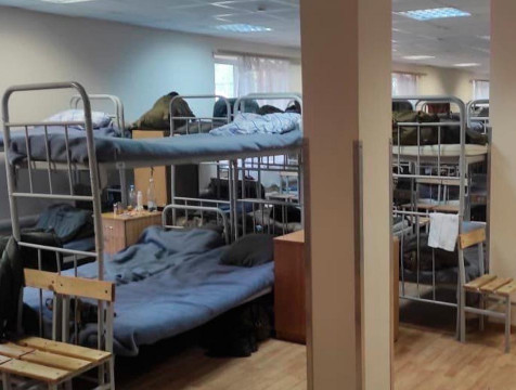 Пункт сбора мобилизованных калужан в Ногинске проверил замгубернатора области