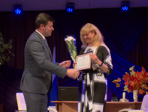 Лучших педагогов чествовали в Калуге