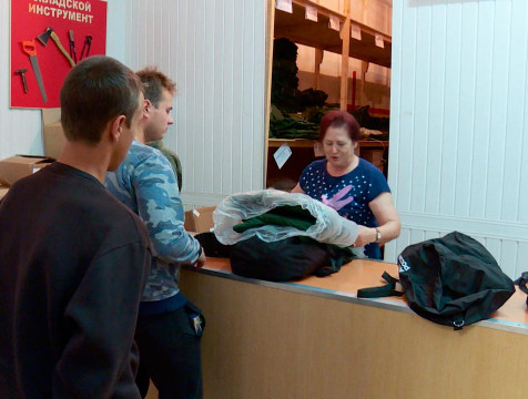 50 комплектов одежды для солдат отправят на передовую из Калужской области