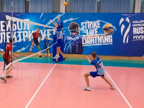 Волейболисты наукограда победили в первом матче сезона