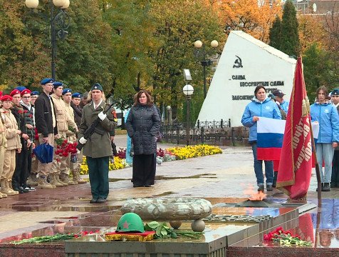Более 3-х тысяч молодых калужан приняли участие в митингах в поддержку СВО