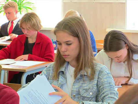 Старшеклассники Калуги 13 октября выберут депутатов в школьную городскую думу