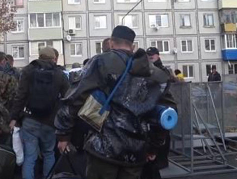 Еще одна группа мобилизованных из Калуги отправилась на боевое обучение