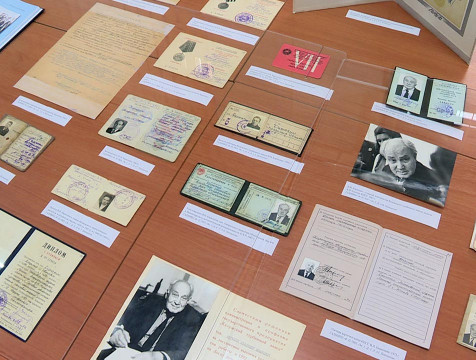 Выставка к 100-летию академика Кирюхина открылась в Калуге