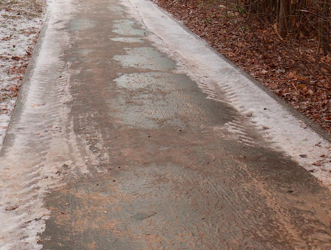 20 тысяч тонн песко-соляной смеси уже закуплено для улиц Калуги