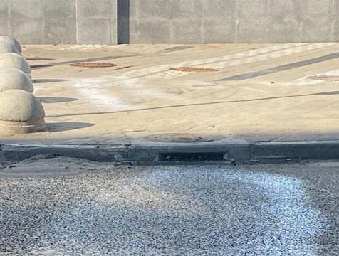 Подтопления на пешеходных переходах около двух скверов в Калуге ликвидируют до конца года