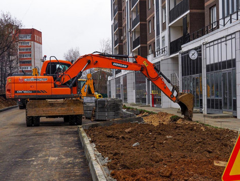 В Калуге строительство дороги в микрорайоне Новые Черемушки завершено на 80%