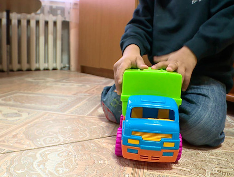 Количество усыновлений выросло в Калужской области 2022 году