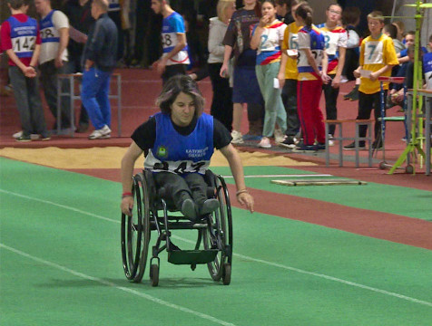 Жажда жизни, любовь близких и хорошие врачи помогли двум юным калужанкам попасть в спорт