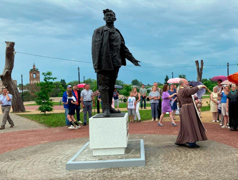 Памятник Николаю Любимову в Перемышле получил международную премию