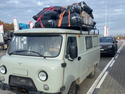 Калужские строители передали на Донбасс новый УАЗ с оборудованием