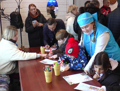 Почта Деда Мороза работает в Калужском театре кукол