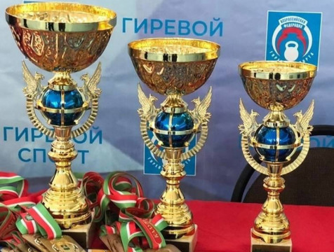 Шесть золотых медалей завоевали калужские гиревики на чемпионате стран СНГ