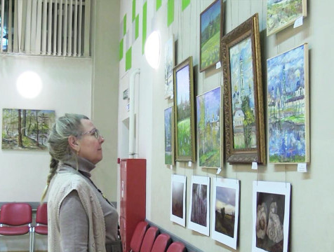 Выставка картин и фотографий 