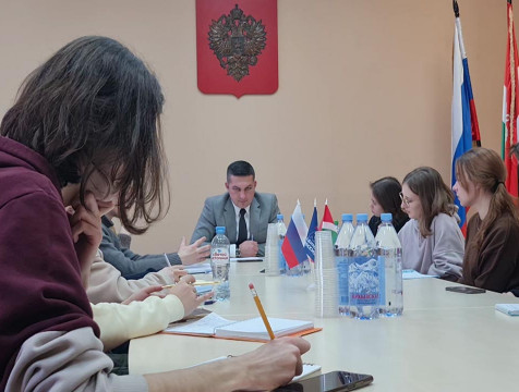 Студенты столичного ВУЗа познакомились с самоуправлением Малоярославецкого района