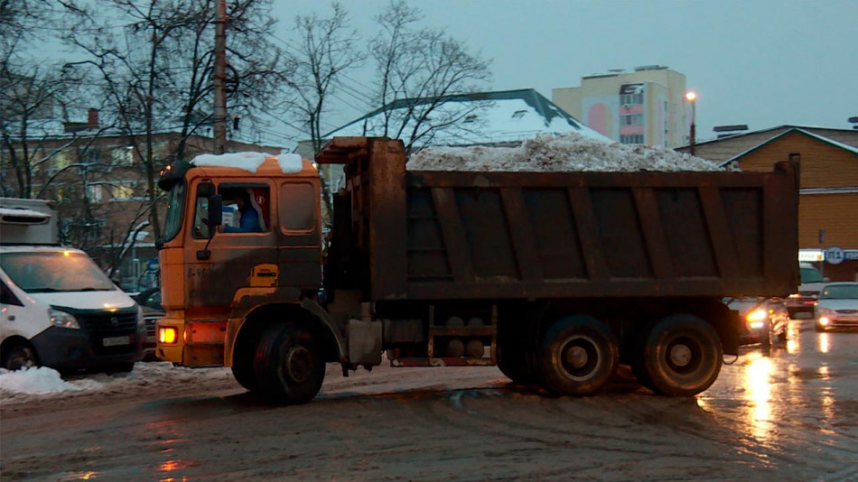 Уборка-города-вывоз-снега1214.jpg