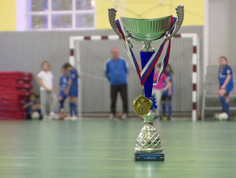 Кондровская женская команда по мини-футболу привезла награды из Санкт-Петербурга