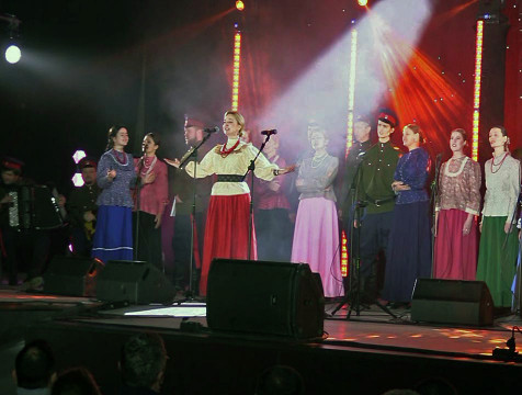 Оптинский казачий хор дал концерт в поддержку участников СВО