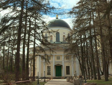 Реставрация колокольни Свято-Троицкого собора завершена в Калуге