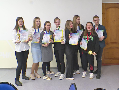 Калужские школьники победили на всероссийском конкурсе научно-исследовательских работ