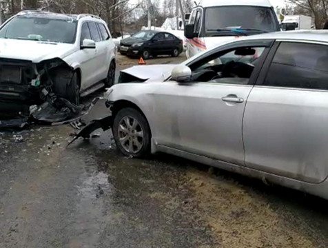 Дорога в Кабицыно оказалась полностью перекрыта из-за ДТП