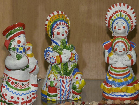 Глиняные игрушки калужского керамиста представили в Доме мастеров