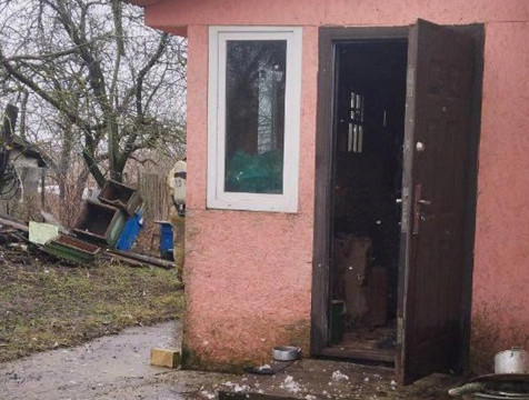 Двое жителей Мещовского района погибли от отравления угарным газом