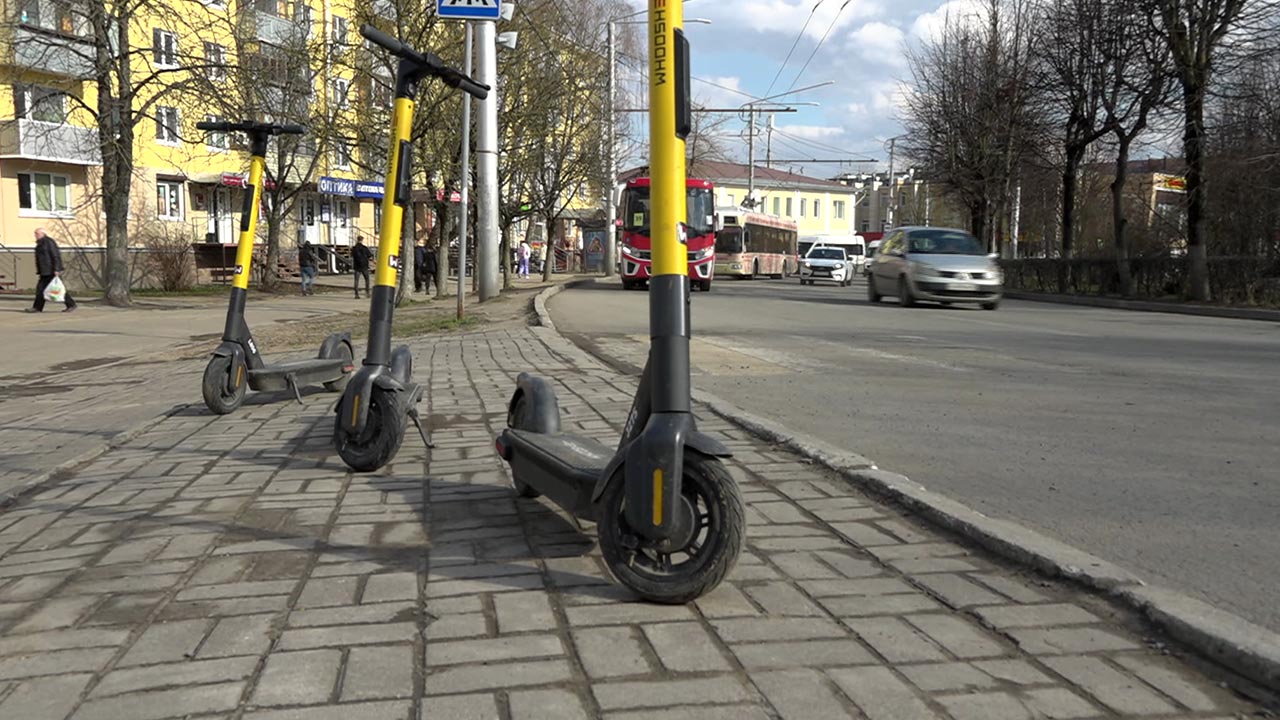 Новые правила для электросамокатов вступили в силу | 05.04.2023 | Новости  Калуги - БезФормата