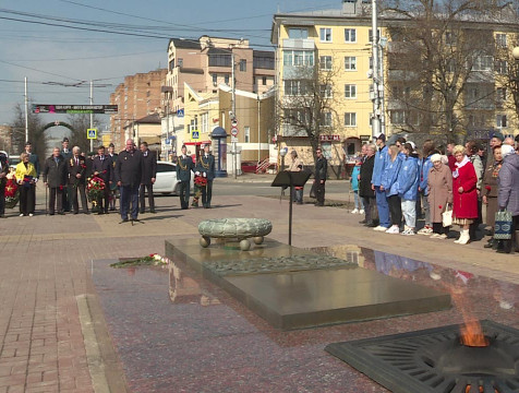 Память узников фашистских концлагерей почтили в Калуге