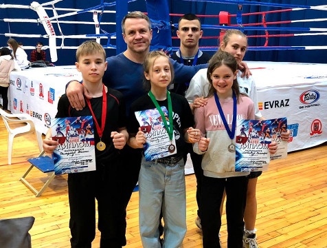 Обнинские кикбоксеры привезли 8 медалей из Москвы