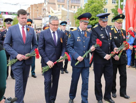 Память воинов, павших на фронтах Великой Отечественной войны, почтили в Калуге