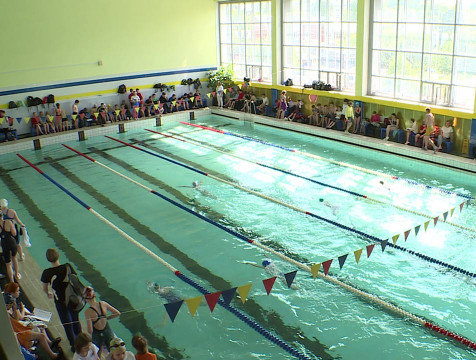 Посвященные Дню России соревнования по плаванию стартовали в Калуге