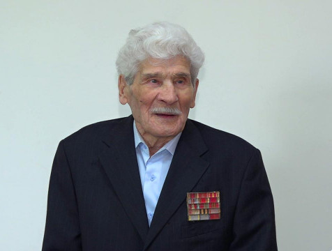Ветеран Анатолий Масалов отмечает столетний юбилей