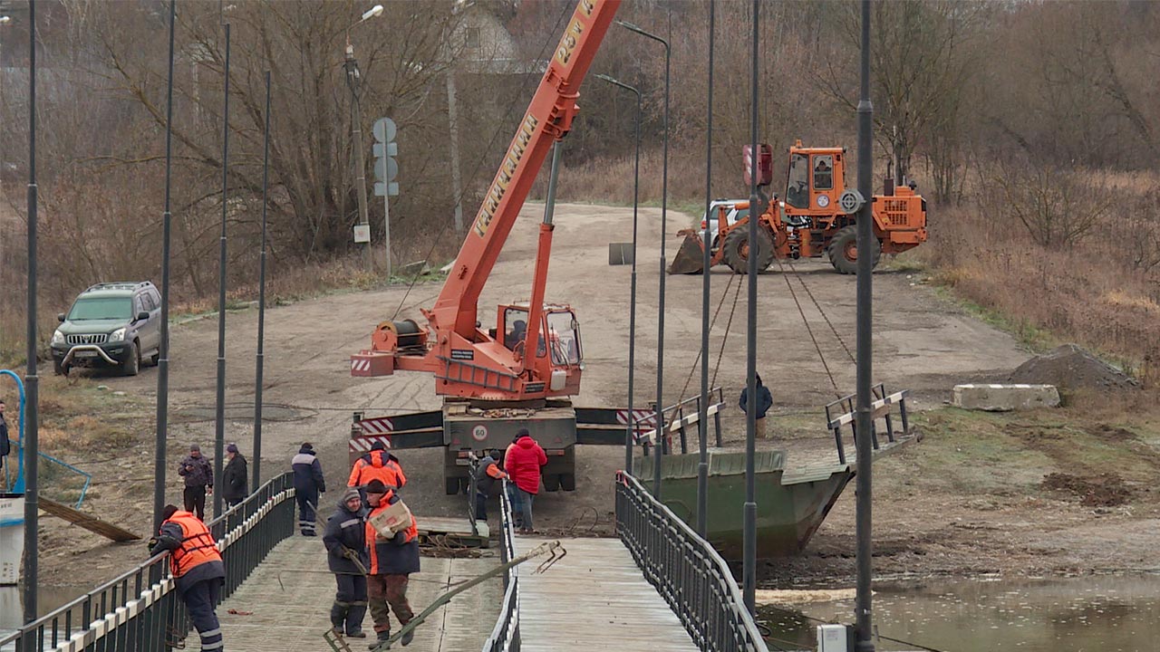 Понтонный мост в Калуге начнут демонтировать на этой неделе