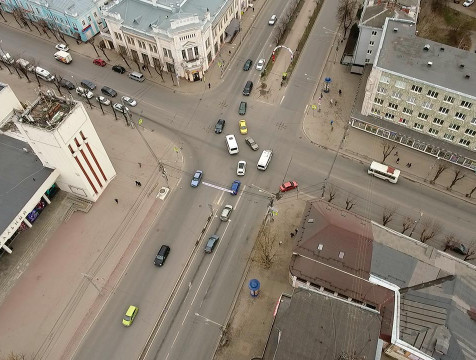 Режим работы светофора изменили на улице Кирова в Калуге