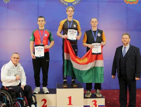 6 медалей взяли калужские армрестлеры на всероссийских соревнованиях