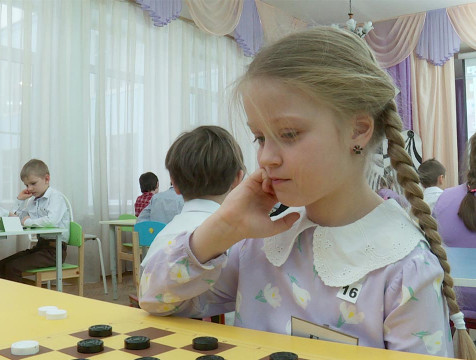 Турнир по шашкам среди дошколят прошел в Калуге