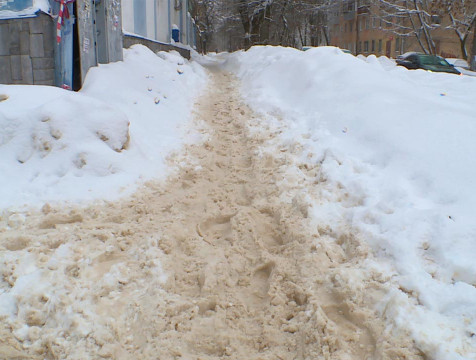 Калужане жалуются на плохую уборку снега