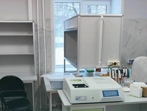 После ремонта открылась клинико-диагностическая лаборатория в Кременках