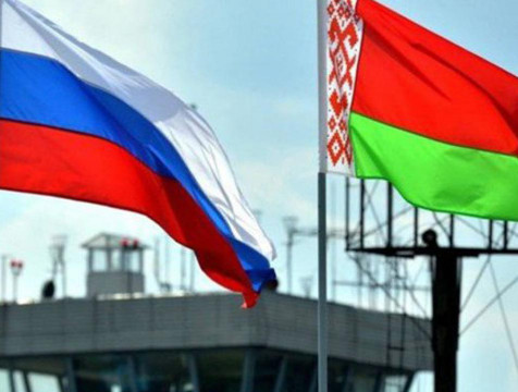 Шапша поздравил народы России и Беларуси с Днем единения