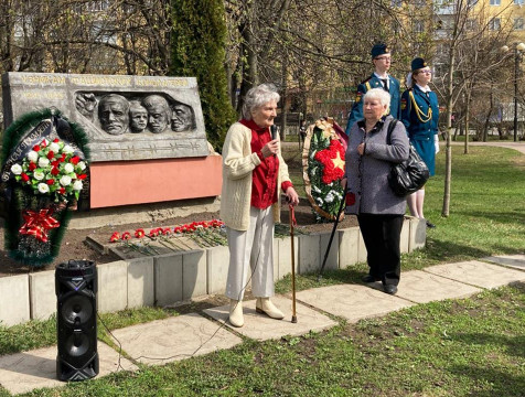 День освобождения узников концлагерей отметили в Калуге