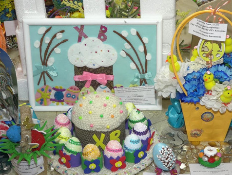 Пасхальная выставка детского творчества открылась в калужском ТЮЗе