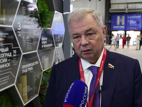Артамонов дал высокую оценку работе калужской делегации на ПМЭФ-24