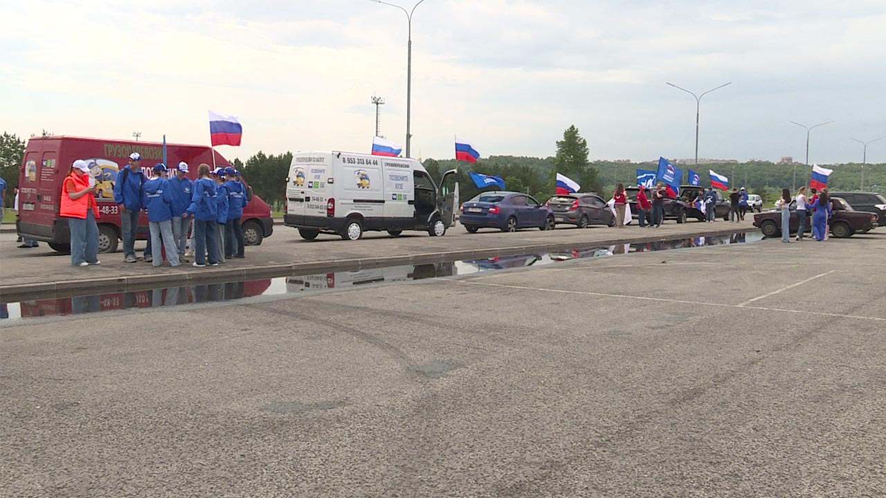 В День России в Калуге провели традиционный автопробег | 12.06.2024 |  Новости Калуги - БезФормата