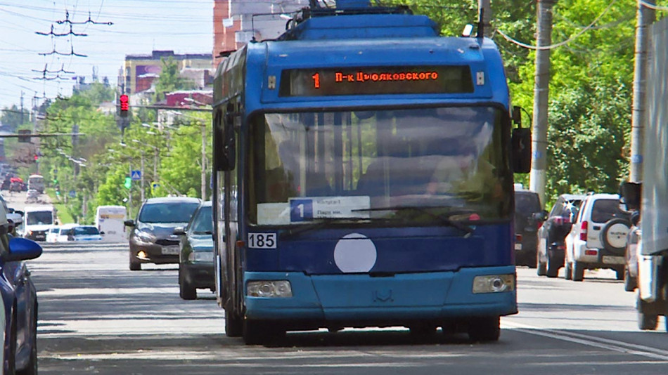 Троллейбус#1-0604.jpg