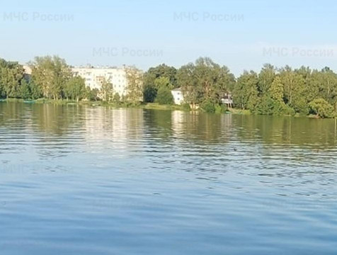 Тело человека обнаружили в кировском озере