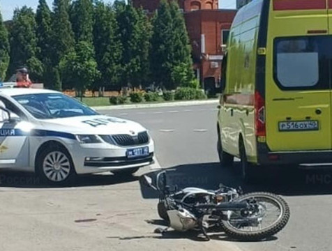 Мотоцикл наехал пешехода в Кирове
