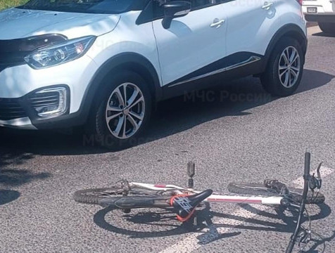 Велосипедист попал под колеса автомобиля в Обнинске
