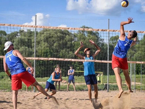 Калужане стали призерами чемпионата и первенства России по пляжному волейболу