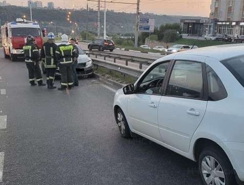 Несколько человек пострадали в ДТП на Гагарина в Калуге